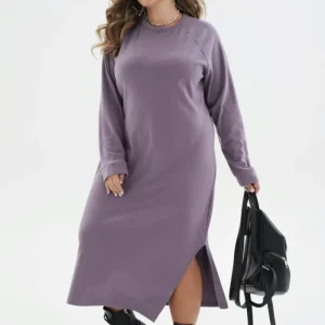 Knit midi dress with belt
